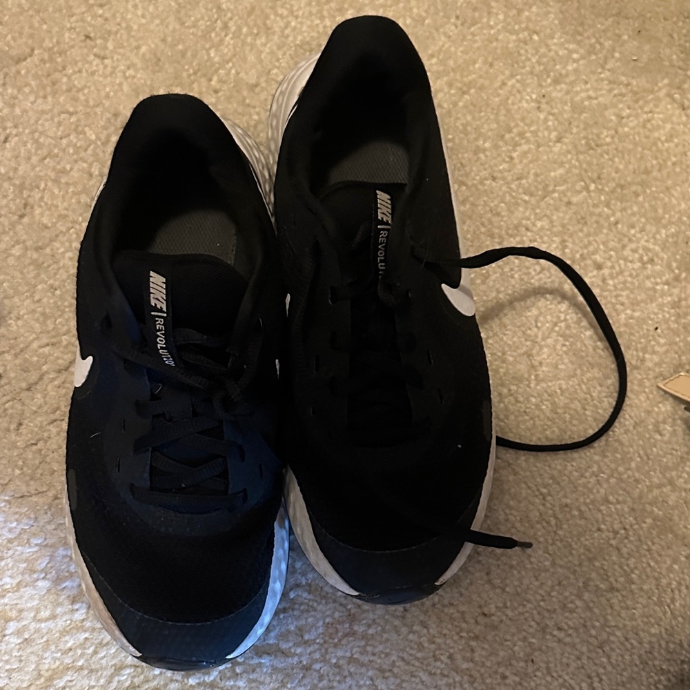 Nike Black and White Athletic Sneakers